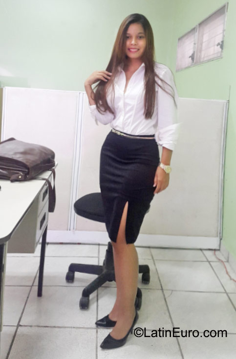Date this lovely Honduras girl Lis from La Ceiba HN1612