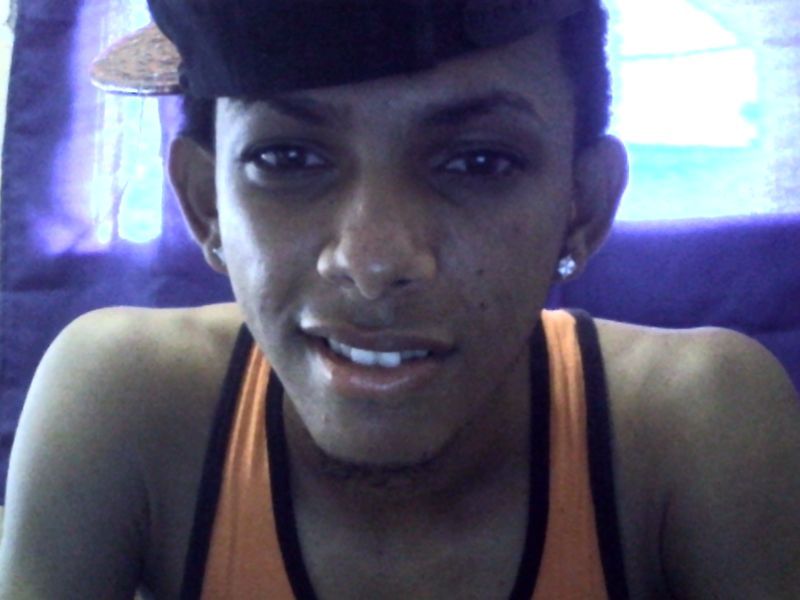 Date this athletic Dominican Republic man Alexander from Santo Domingo DO22862