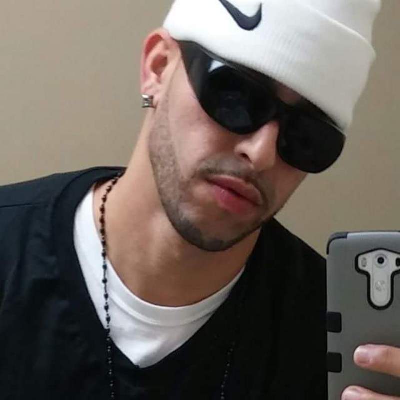 Date this nice looking United States man Deedinero from Jacksonville US16372