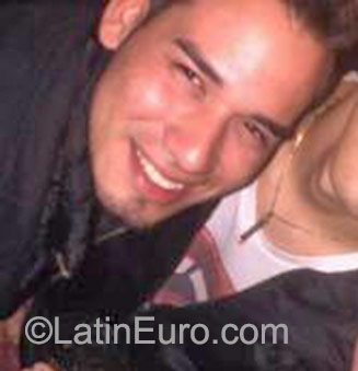 Date this exotic Venezuela man Gabriel from Barquisimeto VE604