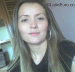 stunning Colombia girl Diana from Bogota CO17935