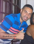 voluptuous Colombia man Jhonathan from Cali CO18042