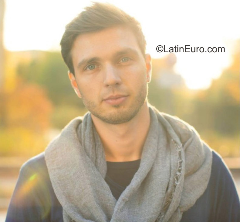 Date this athletic Germany man Sephirot85 from Berlin DE378