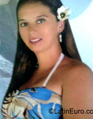 Date this georgeous Colombia girl Eliana from Cali CO18094
