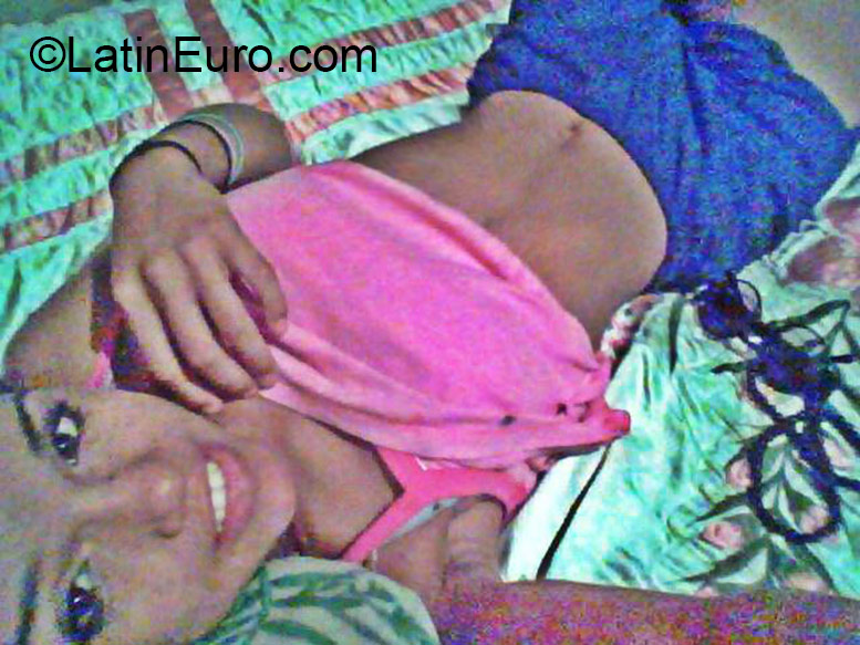 Date this cute Dominican Republic girl Almia from Mao DO23850
