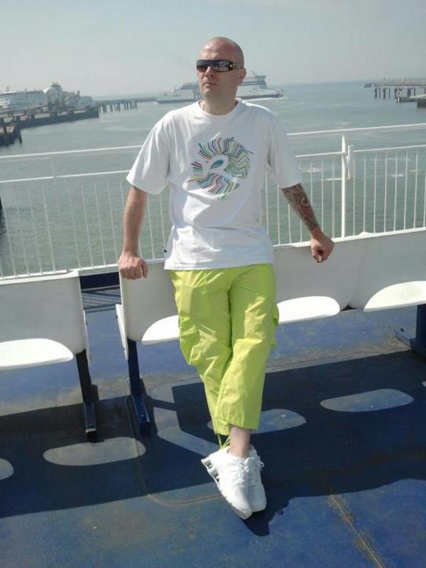 Date this beautiful Netherlands man Renato1 from Dordrecht NL271