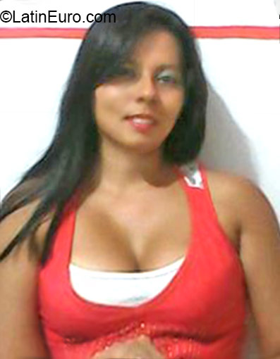 Date this good-looking Colombia girl Eliana from Cali CO18268