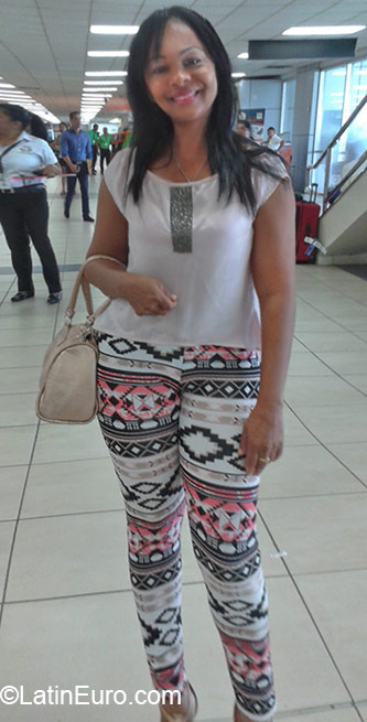 Date this lovely Panama girl Cecilia from Panama City PA767