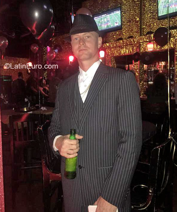 Date this passionate United States man Mjfond from Tampa US16855