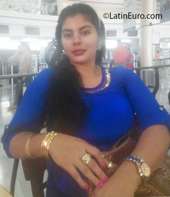 Date this sultry Honduras girl Sobeida from La Ceiba HN1960