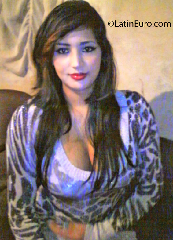 Date this athletic Honduras girl Angelica from Tegucigalpa HN1971