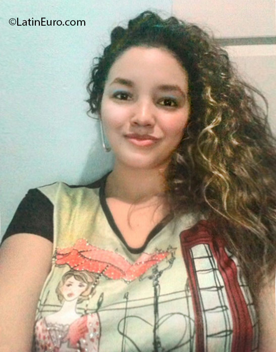 Date this beautiful Honduras girl Rachell from Comayagua HN2016
