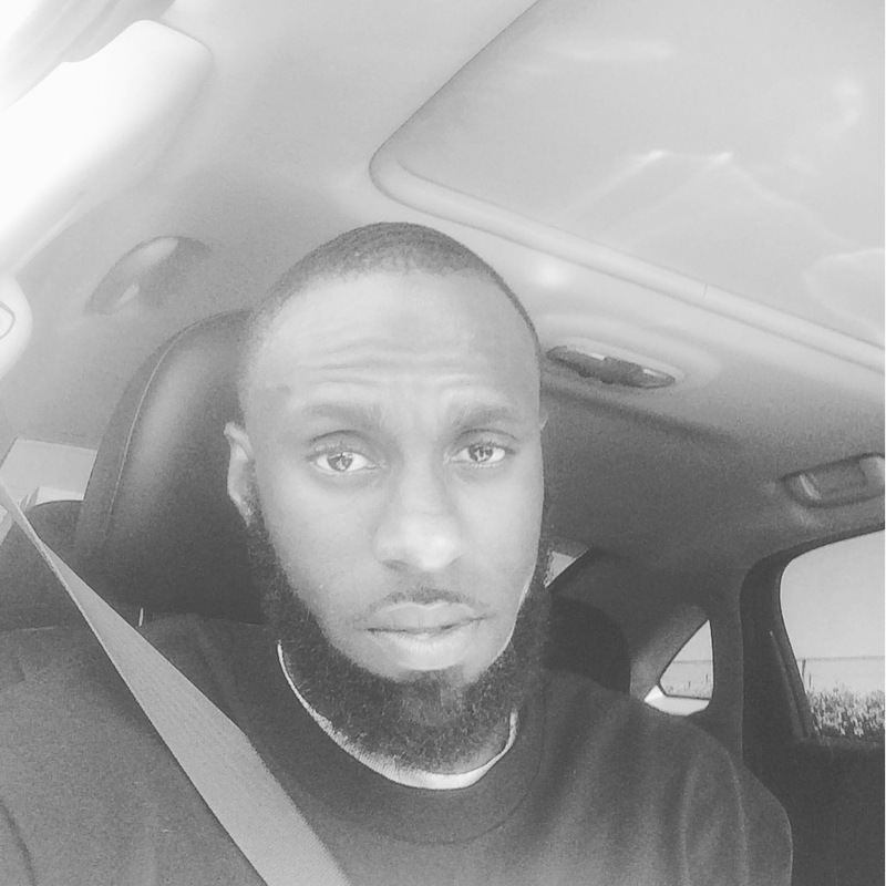 Date this voluptuous United States man Caliboyz from Los Angeles US17019
