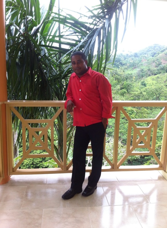 Date this lovely Dominican Republic man Tirso mateo de from Santo Domingo DO25035