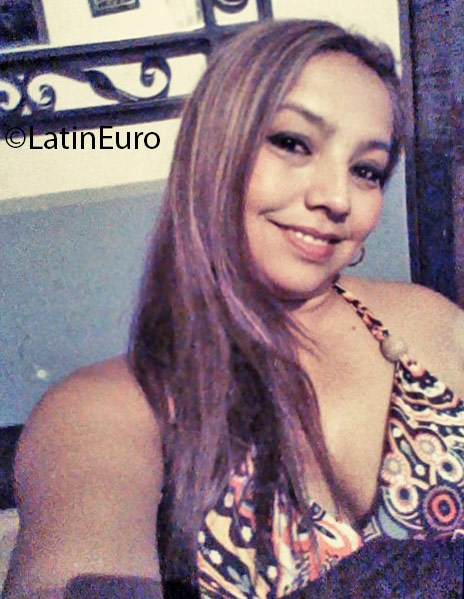 Date this gorgeous Colombia girl ROSA from Cali CO24489