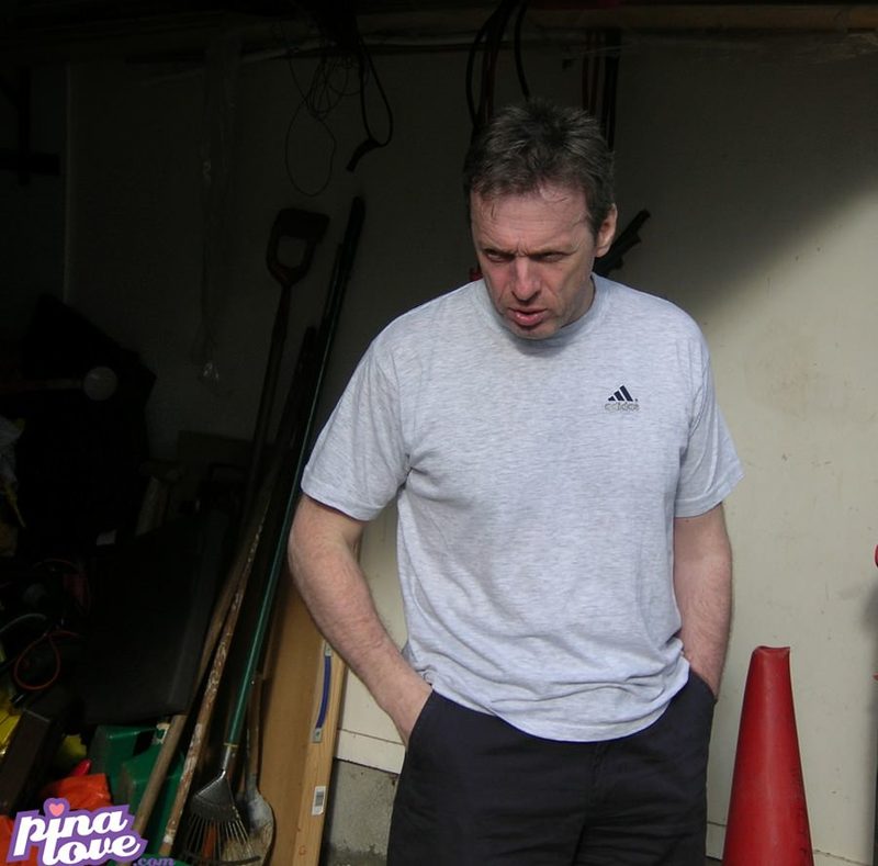 Date this good-looking United Kingdom man Paulwkr1 from Surry GB863