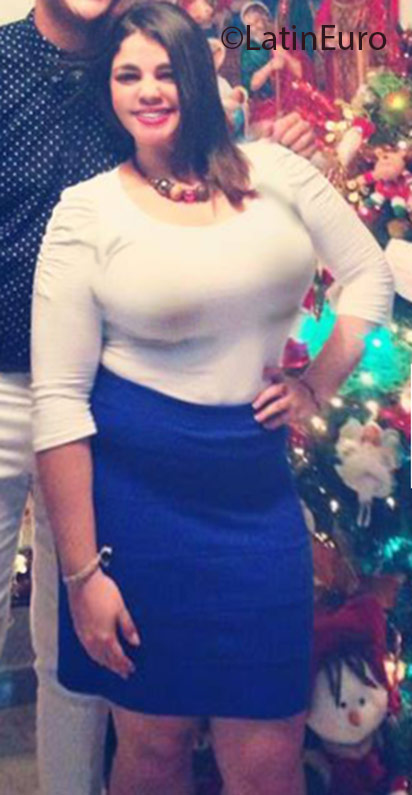 Date this tall Colombia girl Carolina from Baranquilla CO18782