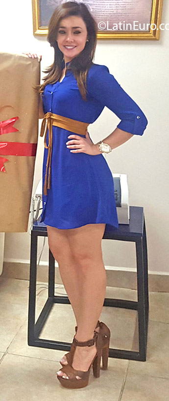Date this hard body Honduras girl Elisbeth from San Pedro Sula HN2087