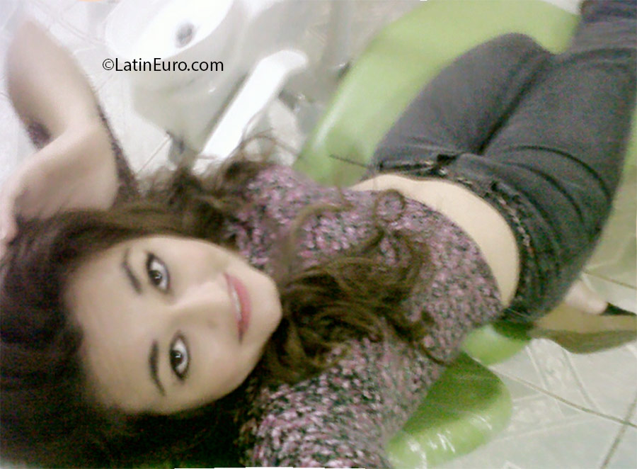 Date this foxy Honduras girl Any from El progreso HN2088