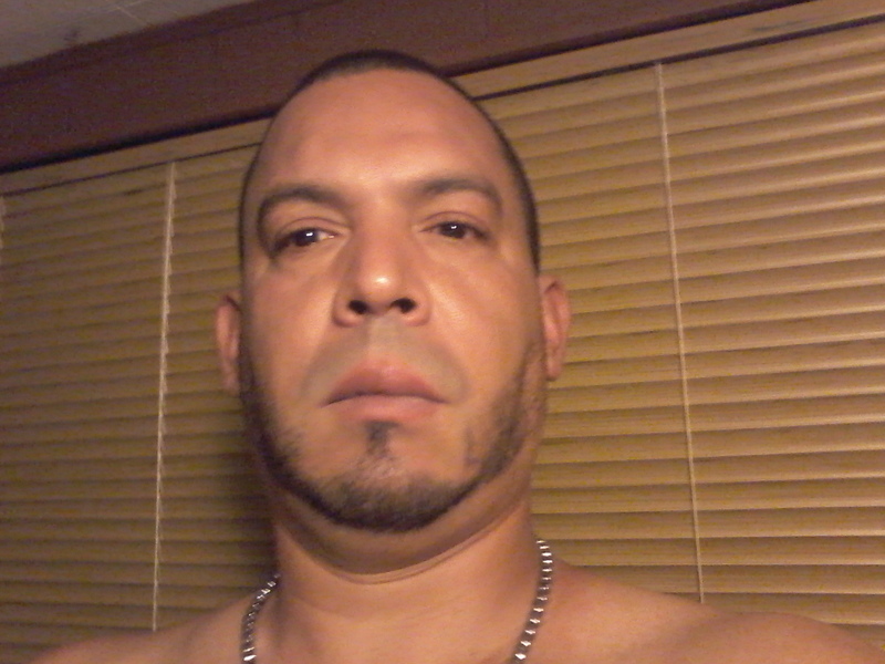 Date this hard body United States man Nato from Orlando US17229