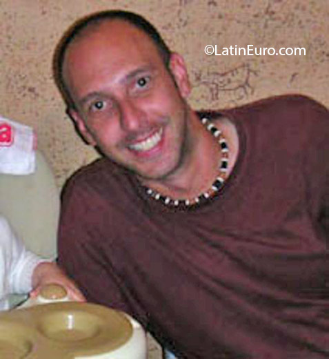 Date this sensual Canada man Jiffy2tone from Vancouver CA707