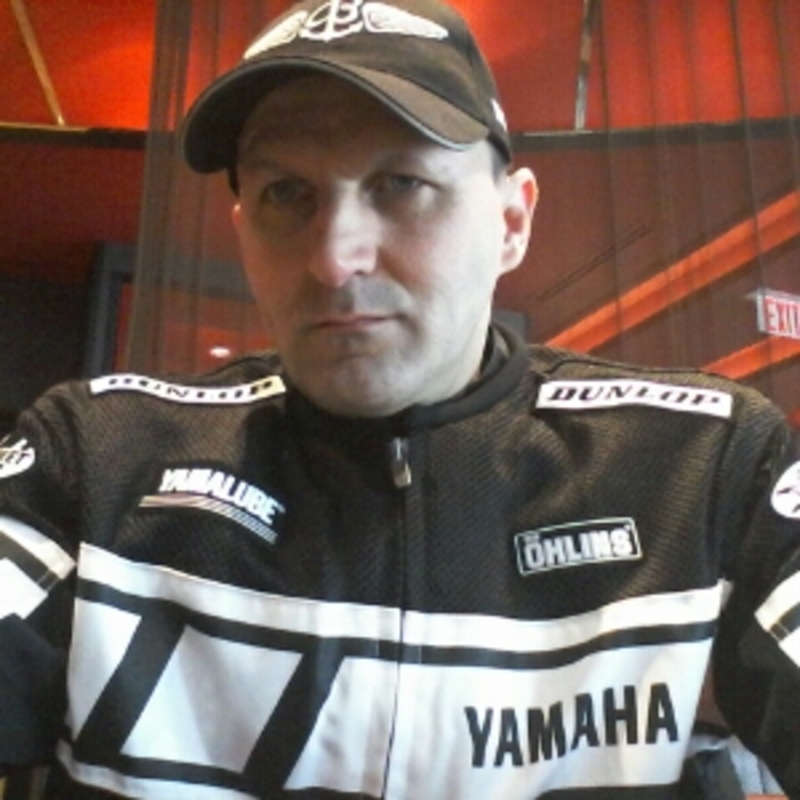 Date this athletic Canada man Joe from Niagara Falls CA709