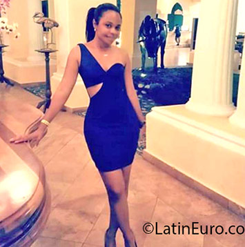 Date this exotic Dominican Republic girl Arnety from Santo Domingo DO25818