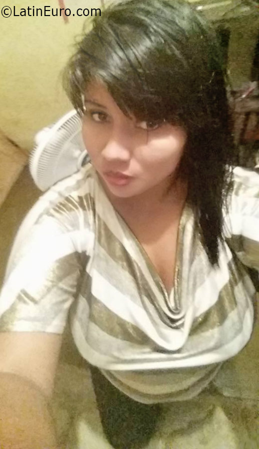 Date this stunning Honduras girl Katherine from Tegucigalpa HN2231