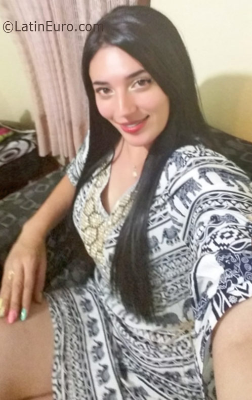 Date this pretty Colombia girl Milena from Manizales CO19105
