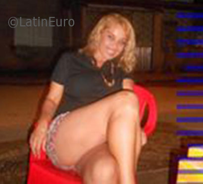 Date this young Brazil girl Viviane from itabuna BR9730