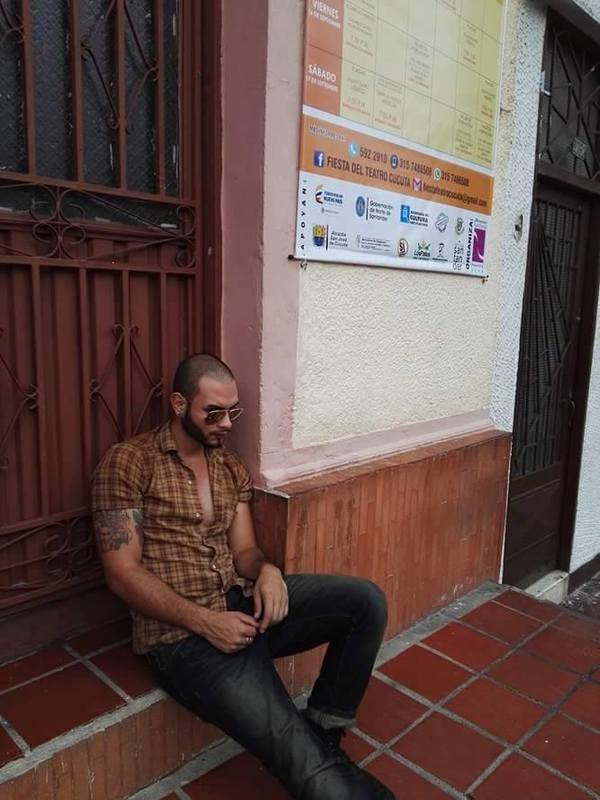 Date this lovely Colombia man Jhon estiven me from Medellin CO19256