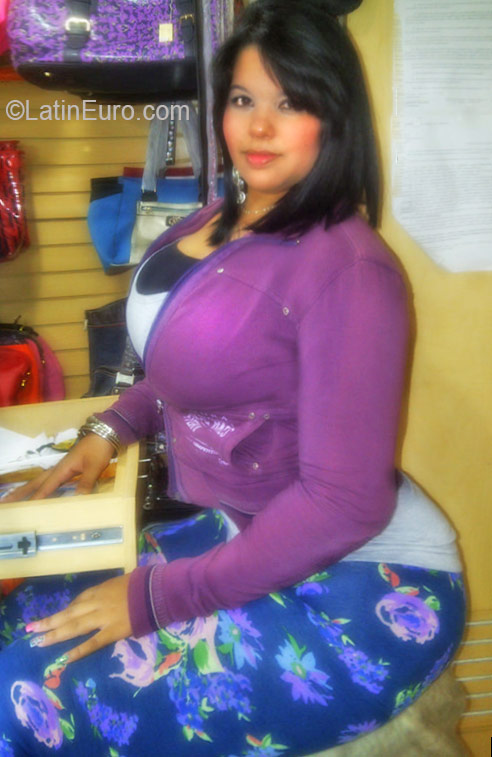 Date this cute Venezuela girl Maria from Maracaibo VE760