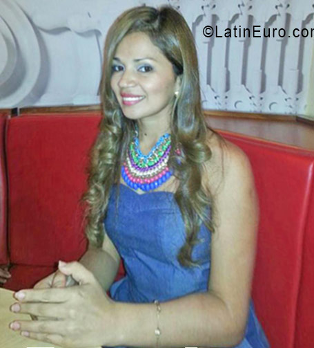 Date this hot Honduras girl Suy from San Pedro Sula HN2271