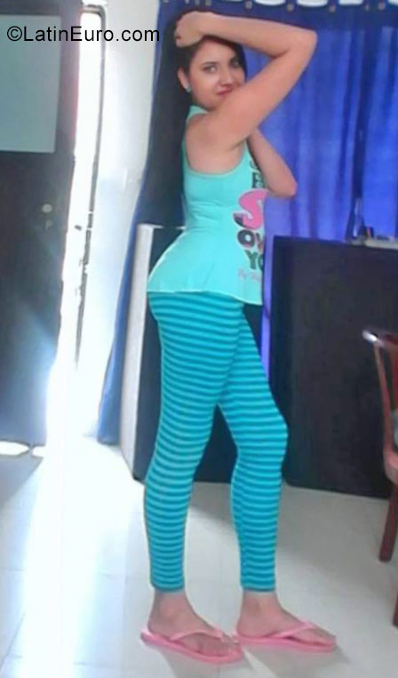 Date this georgeous Colombia girl Maria from Cali CO19554