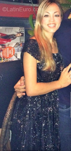 Date this good-looking Brazil girl Sheila from Sao Paulo BR9799