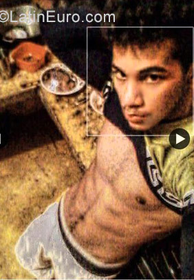 Date this athletic Dominican Republic man John from Santo Domingo DO26844