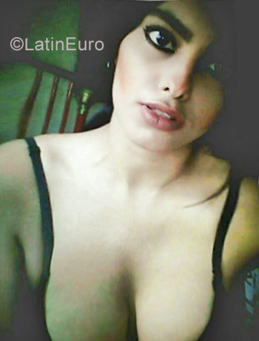 Date this fun Colombia girl Laura from Barranquilla CO19839