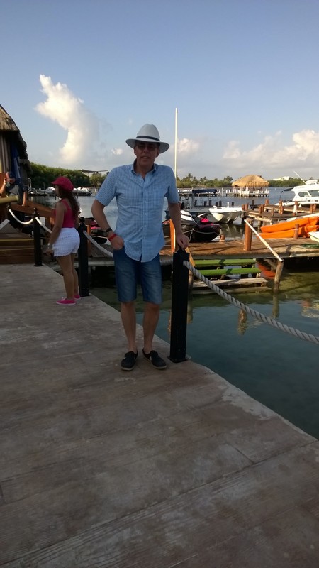 Date this passionate England man Dave from St Peter EN80