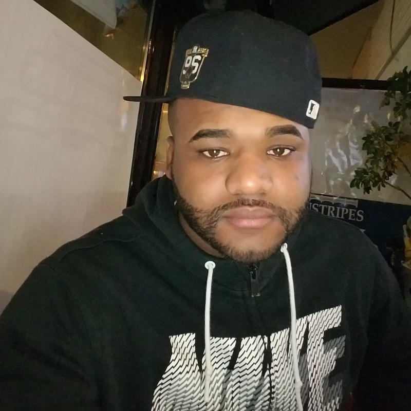 Date this exotic United States man Ed___wins from Bronx US17863