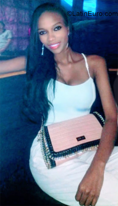 Date this athletic Colombia girl Daniela from Cali CO20345