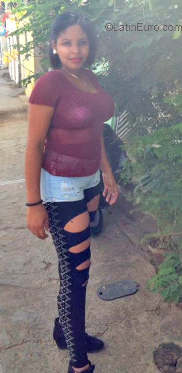Date this hard body Dominican Republic girl Jennifer from Mao DO28093