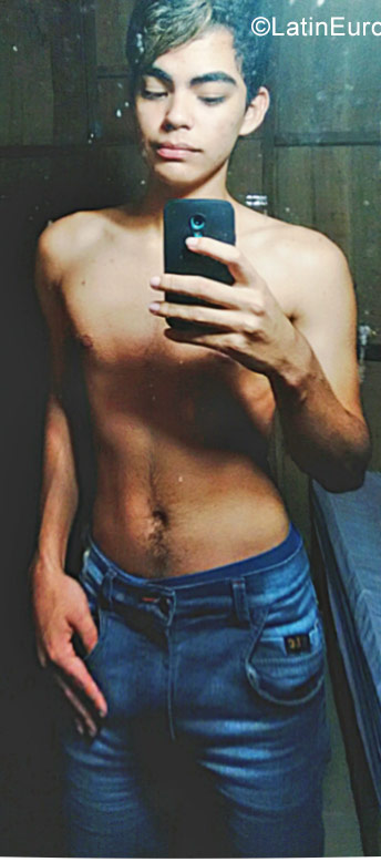 Date this fun Brazil man Apolo from Manaus BR9973