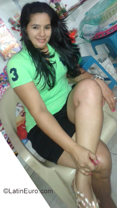 Date this good-looking Colombia girl Maria from Valledupar CO21113