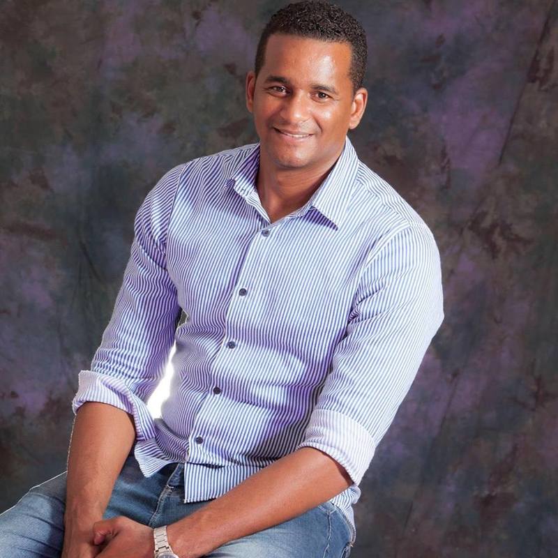 Date this nice looking Dominican Republic man Richard from Santo Domingo DO28477