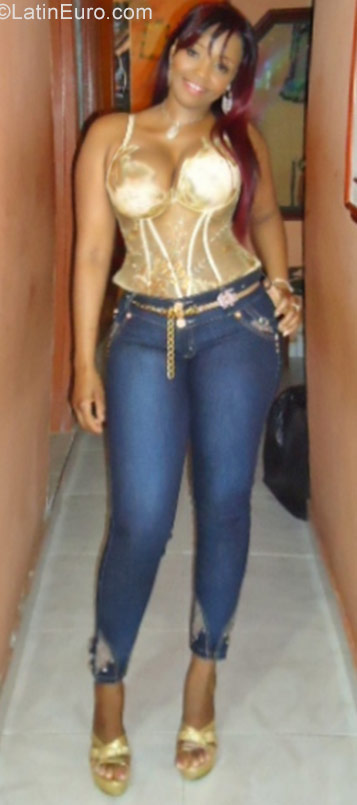 Date this funny Colombia girl Yulieth from Cali CO21300