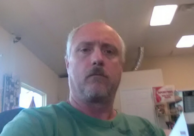 Date this charming United States man Jbett69 from Chattanooga US18158