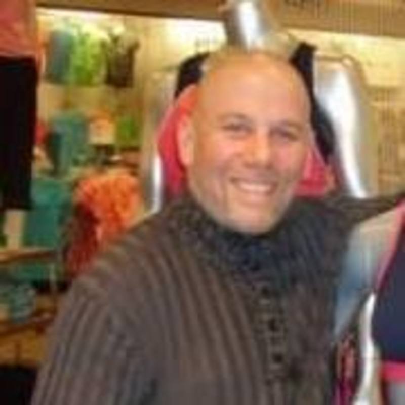 Date this beautiful United States man Paul from West Barnstable US18166