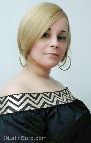 Date this young Dominican Republic girl Miguelina from Santiago DO28894