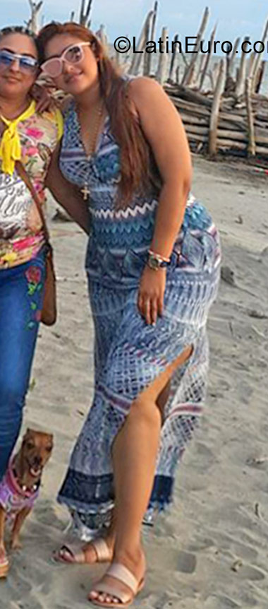 Date this georgeous Colombia girl Cielo from Medellin CO21667