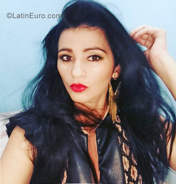 Date this exotic Brazil girl Cristina from Parauapebas BR10542